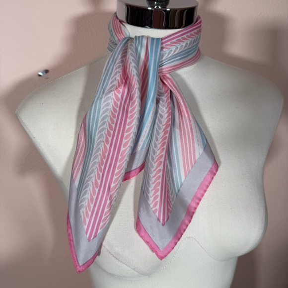 Vintage 1950 1960’s Cotton Candy Pastel Retro Stripe Hand rolled edges Scarf - Picture 5 of 16
